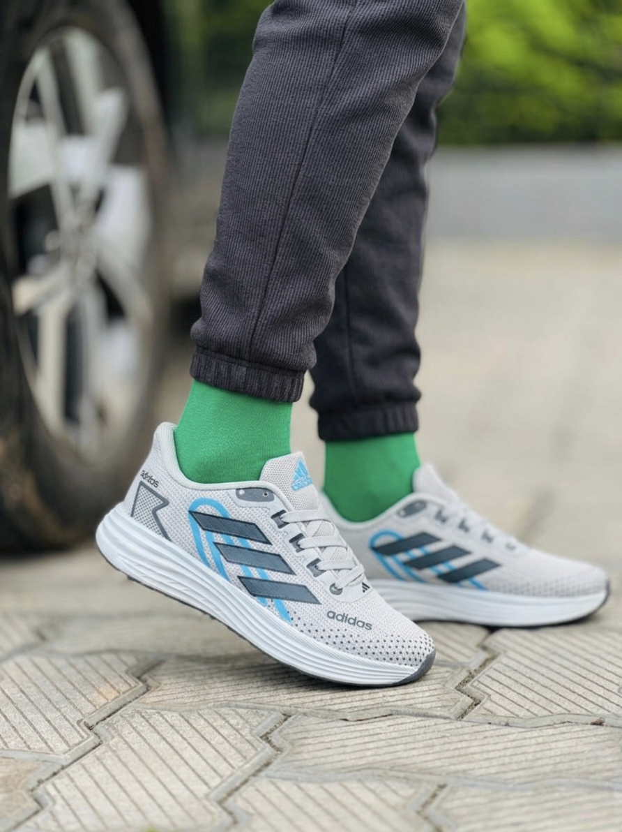 Adidas AeroStride Grey