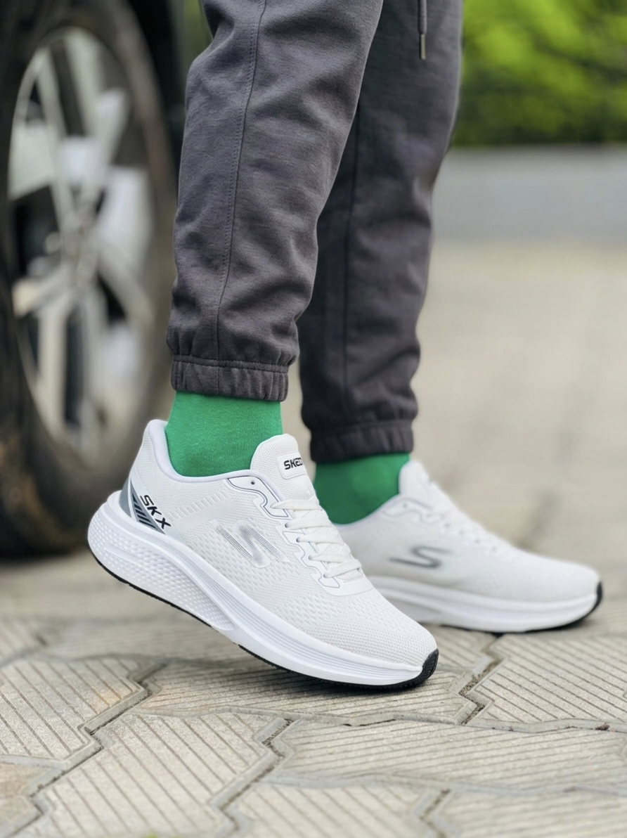 Skechers SKX White
