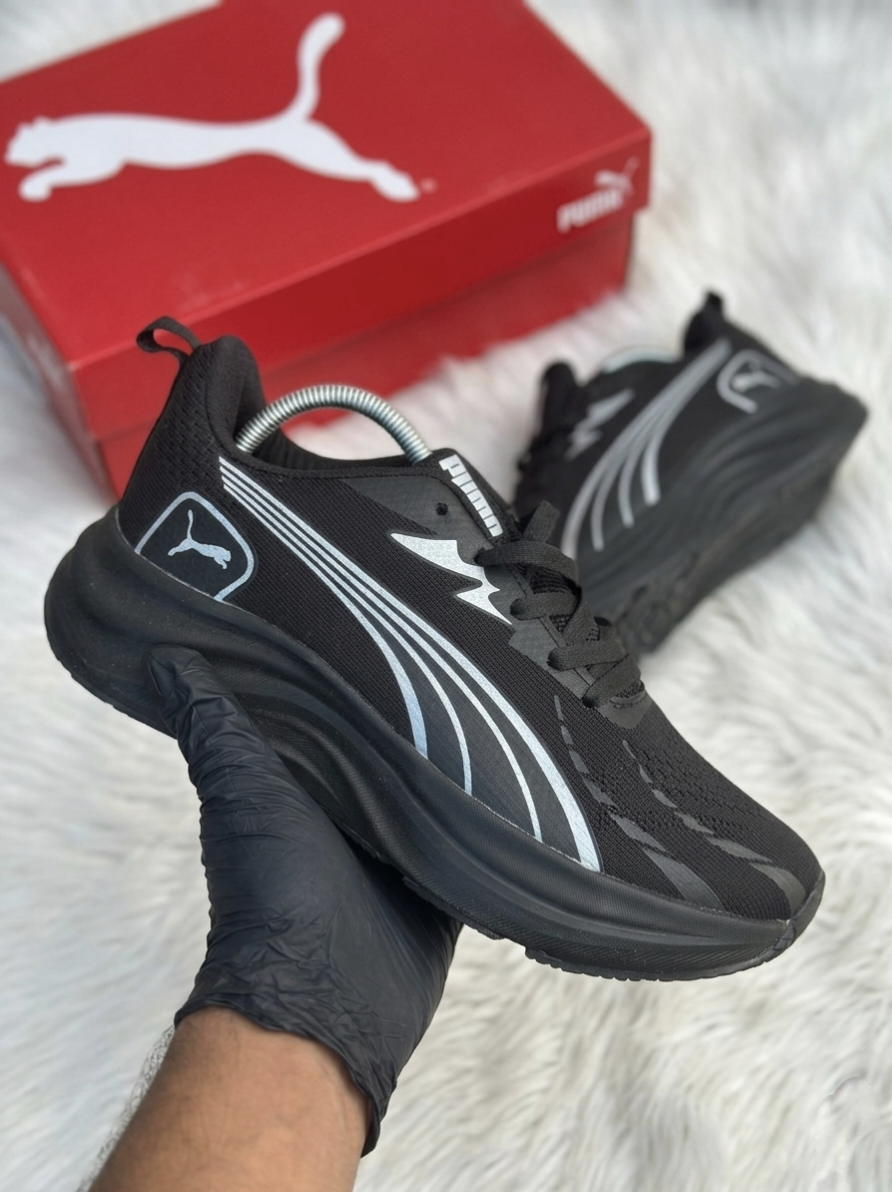 Puma Runner All Black
