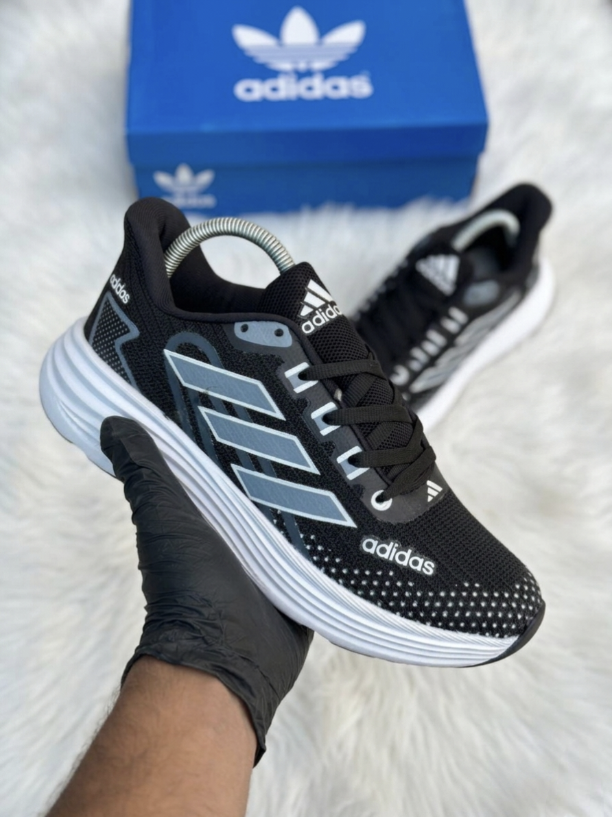 Adidas AeroStride Black