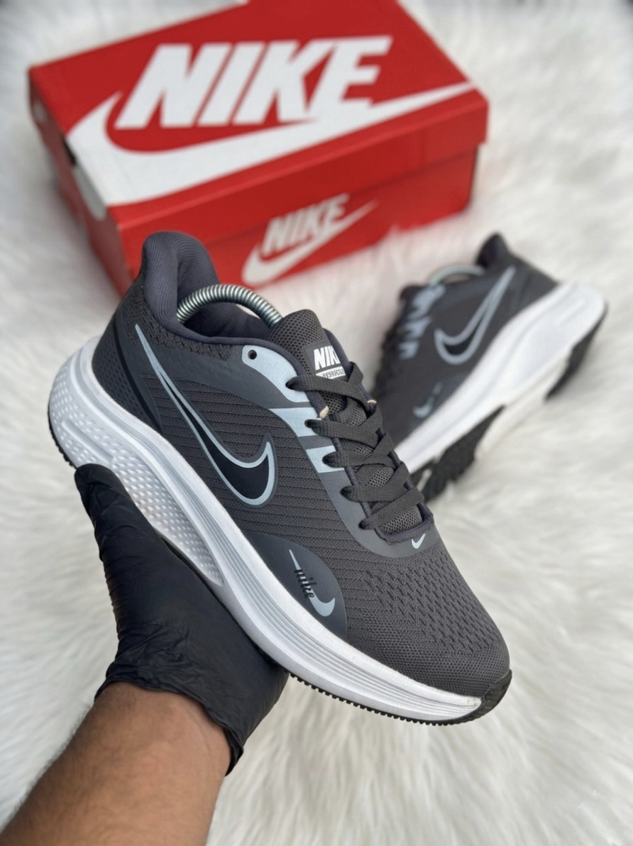 Nike Zoom Structure Grey White