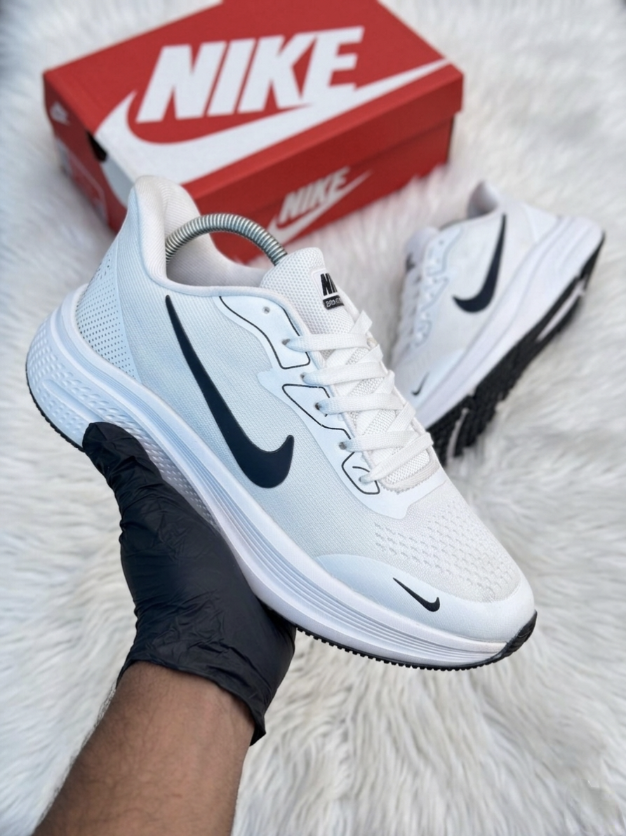 Nike Zoom Structure White Black