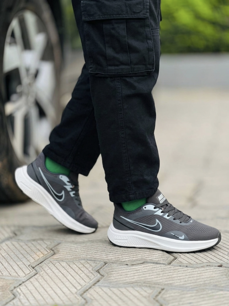 Nike Zoom Structure Grey White