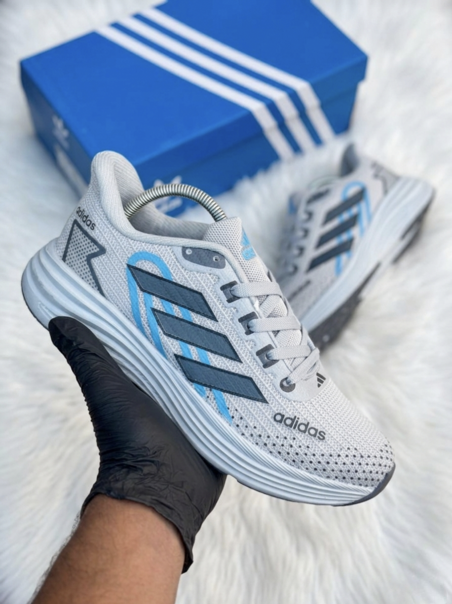 Adidas AeroStride Grey